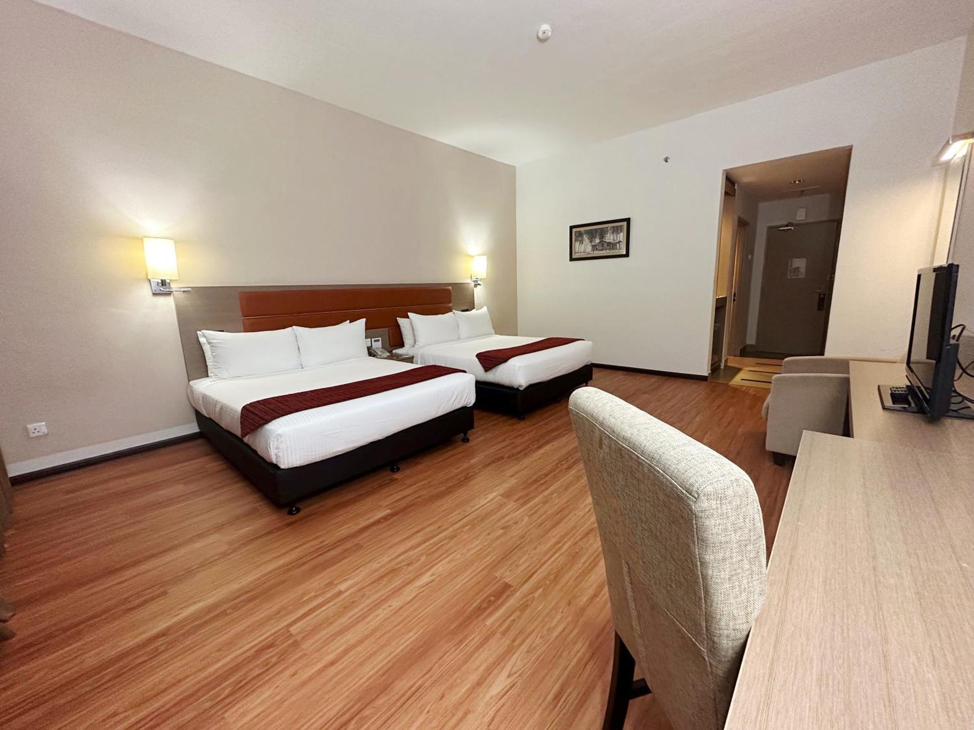 Raia Hotel & Convention Centre Terengganu Kuala Terengganu Zewnętrze zdjęcie