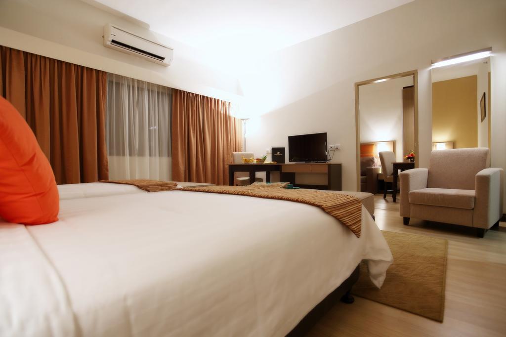Raia Hotel & Convention Centre Terengganu Kuala Terengganu Zewnętrze zdjęcie