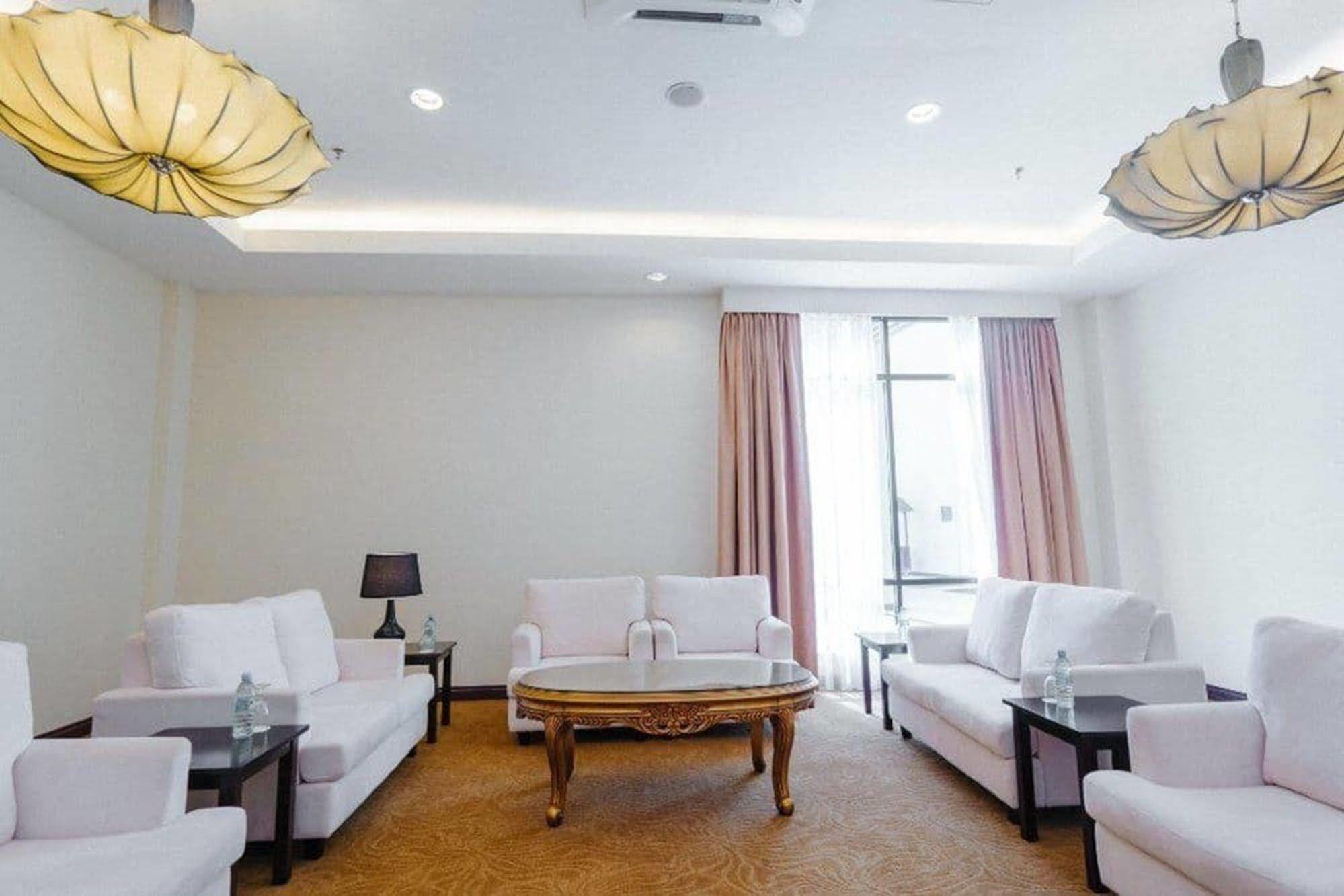 Raia Hotel & Convention Centre Terengganu Kuala Terengganu Zewnętrze zdjęcie